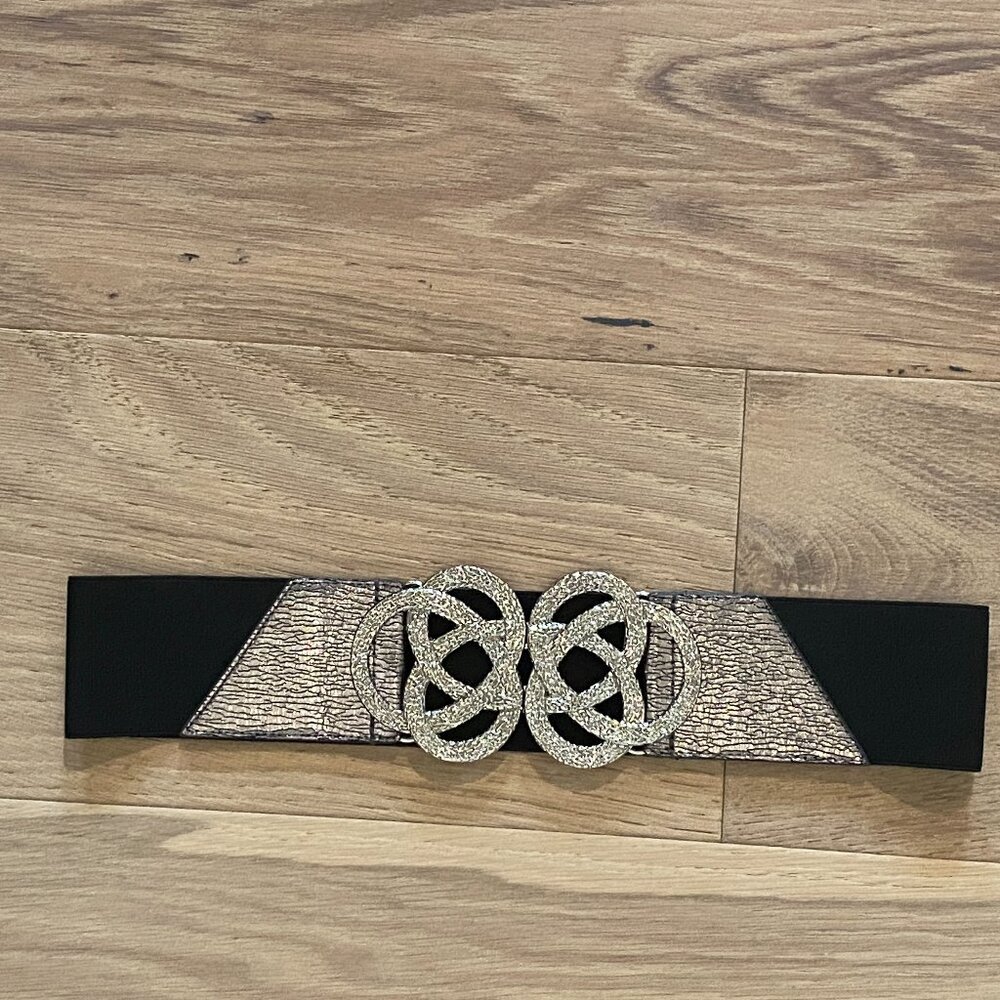 Bebe Black Stretch Belt w Silver Buckle Detail Size M/L